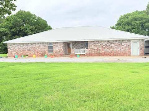 138956 EW 10, Beaver, OK 73932