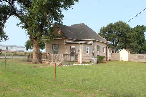 387 S D St, Mutual, OK 73853