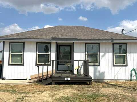 204 Park St., Eagle Pass, TX 78852
