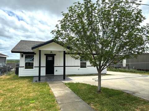 106 Park Street, Eagle Pass, TX 78852