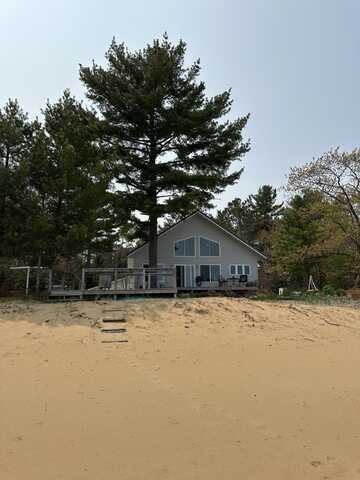 13250 N Old Wire RD, Paradise, MI 49768