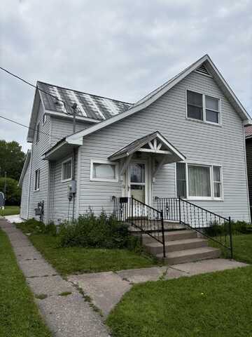 1206 Seymour ST, Muir, MI 49783