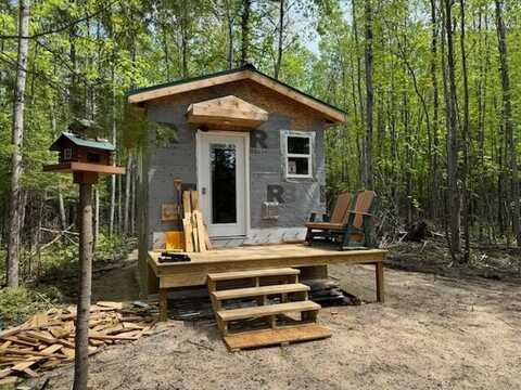 Gager RD, Engadine, MI 49827