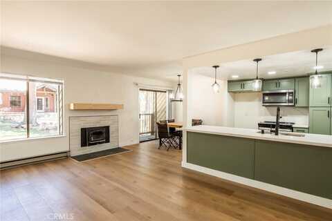 152 Viewpoint Road 105, Mammoth Lakes, CA 93546