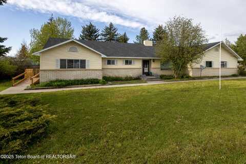 190 DANA Street, Thayne, WY 83127