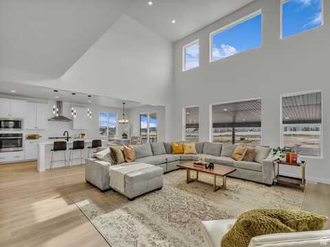 5395 N CLIFFROSE DR, Eagle Mountain, UT 84005