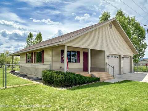 210 E 8TH Avenue, Afton, WY 83110