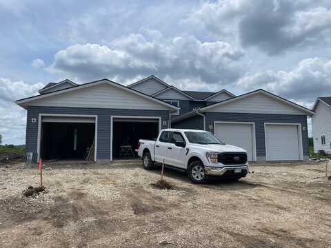1085 Century Village Lane NE, Rochester, MN 55906