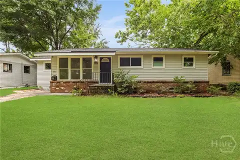 2030 E 42nd Street, Savannah, GA 31404