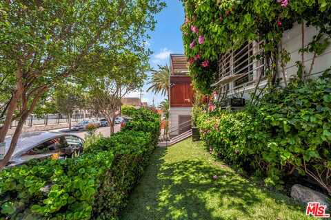 461 N St Andrews Place, Los Angeles, CA 90004