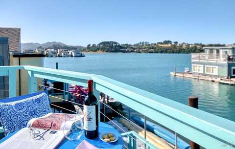 35 W Pier, Sausalito, CA 94965