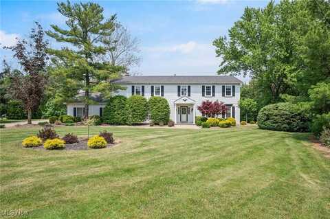 2249 Willow Brook Lane, Hinckley, OH 44233