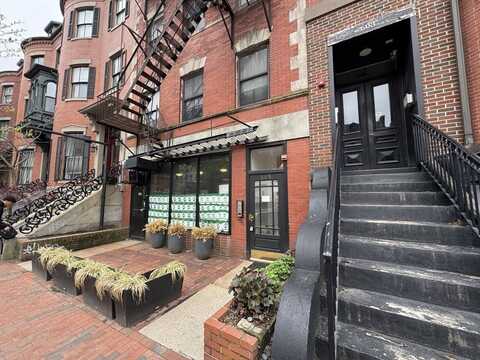 605 Mass Ave 4, Boston, MA 02118