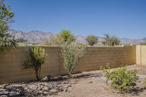 4333 E Samantha Drive, Tucson, AZ 85712