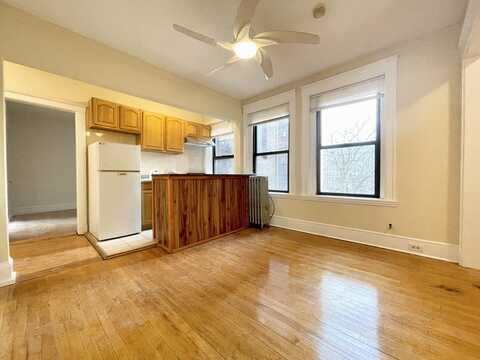 1269 Commonwealth Ave 4, Boston, MA 02134