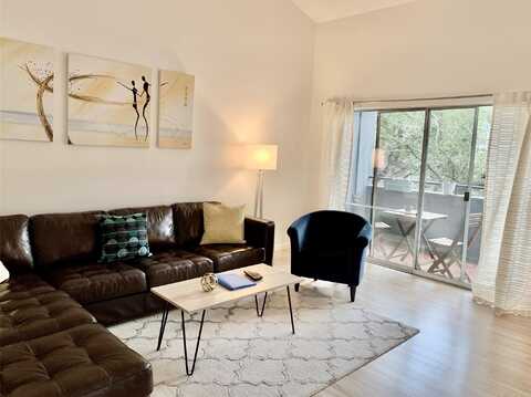 700 S 1st ST 307, Austin, TX 78704