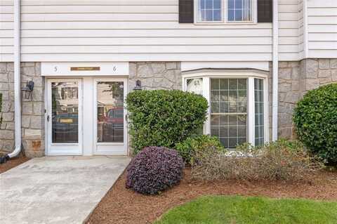 136 PEACHTREE MEMORIAL Drive NW CT-6, Atlanta, GA 30309