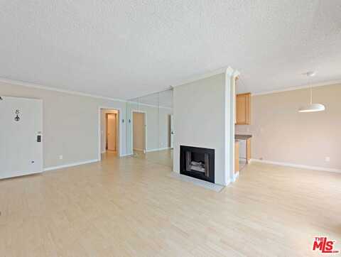 1538 11th Street 8, Santa Monica, CA 90401