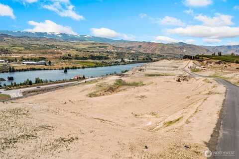 0 S Valiant Drive 21, East Wenatchee, WA 98802