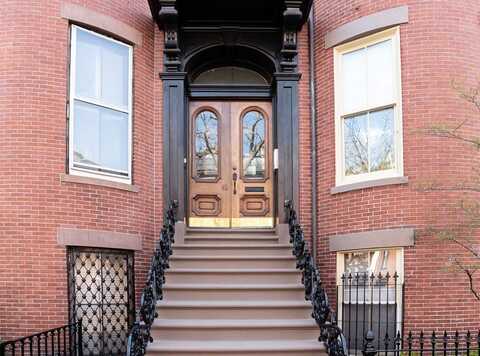 42 Rutland Sq 2, Boston, MA 02118