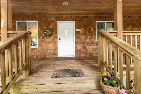 4141 Timberline Road, Clinton, WA 98236