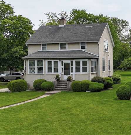 123 Happ Road, Northfield, IL 60093