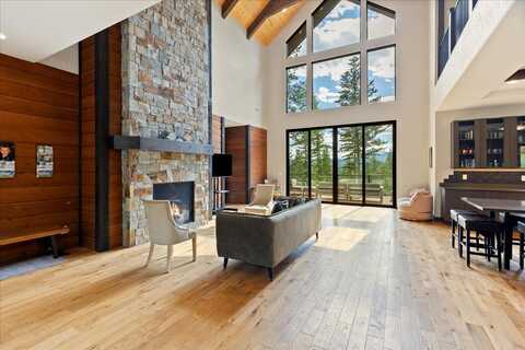 1929 KM Ranch Road, Whitefish, MT 59937