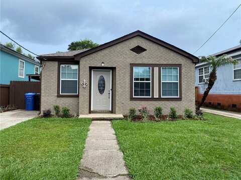 1919 STEPHEN GIRARD Street, New Orleans, LA 70122