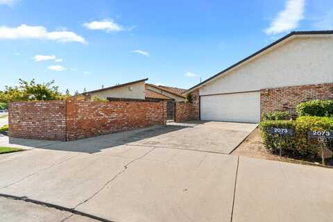 2073 Calimyrna Avenue W, Fresno, CA 93711