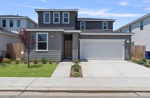 3210 Frontera Avenue, Clovis, CA 93619