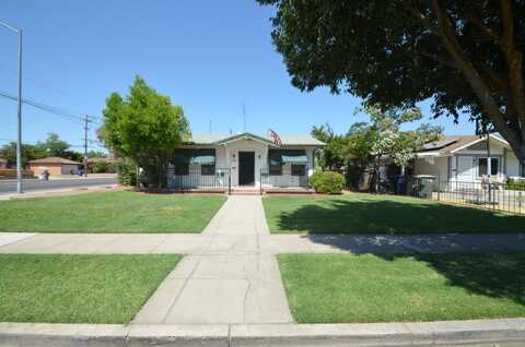 1605 Arthur Avenue N, Fresno, CA 93705