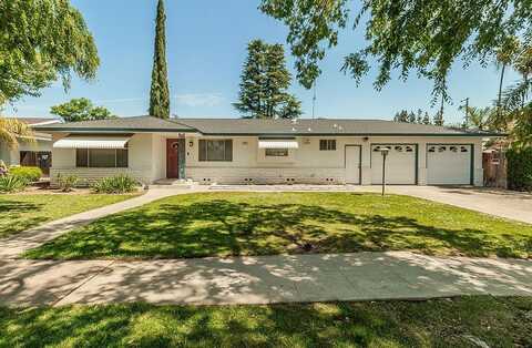 6026 Winchester Avenue N, Fresno, CA 93704