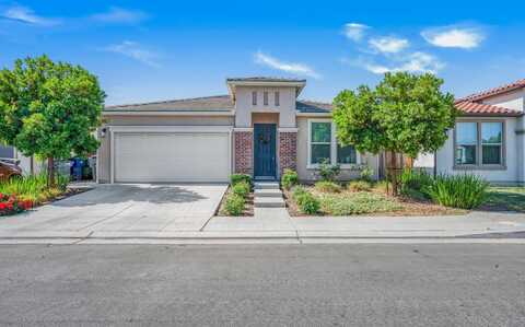 6085 Homan Avenue E, Fresno, CA 93727
