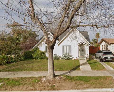 3919 Lyell Avenue E, Fresno, CA 93702