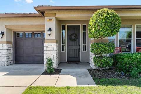 1389 Vineyard Place, Hanford, CA 93230