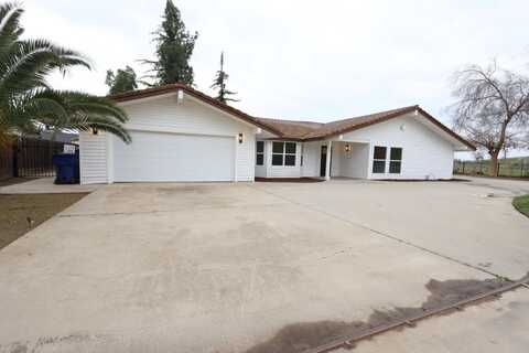 146 Sierra Avenue, Clovis, CA 93612
