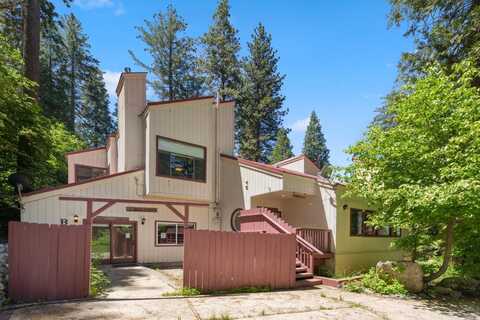 7204 Yosemite Park Way, Wiest, CA 95389