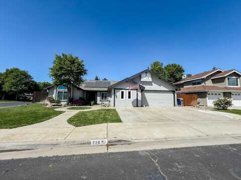 736 Karen Avenue N, Clovis, CA 93611