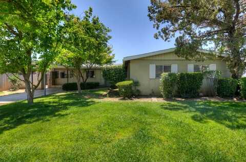 127 Escalon Avenue E, Fresno, CA 93710