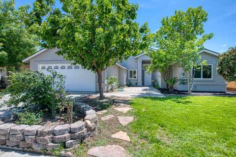 6357 Mono Street E, Fresno, CA 93727