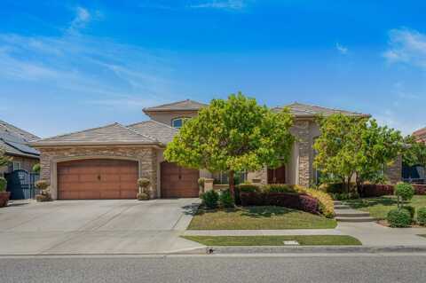 2136 Royal Dornoch Avenue E, Fresno, CA 93730
