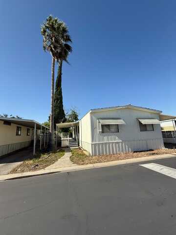 336 Alluvial Avenue E, Fresno, CA 93720