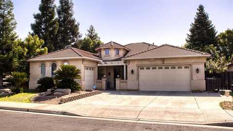 3129 Megan Avenue, Clovis, CA 93611