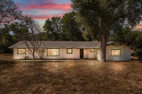 45645 Rocking Chair Road, Coarsegold, CA 93614
