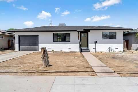 3883 Hughes Avenue N, Fresno, CA 93705