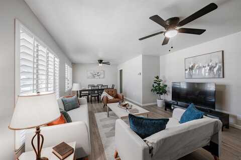1711 Weldon W, Fresno, CA 93705