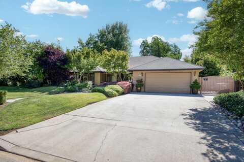 6328 Benedict Avenue N, Fresno, CA 93711