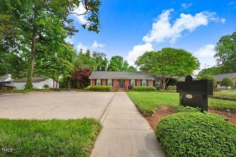 208 N Webb Street, Selma, NC 27576