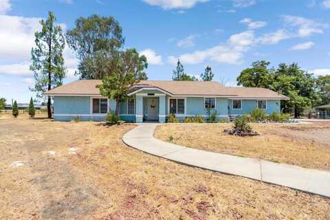17101 La Canada Road, Madera, CA 93636