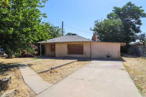 2413 Sierra Vista Avenue S, Fresno, CA 93725